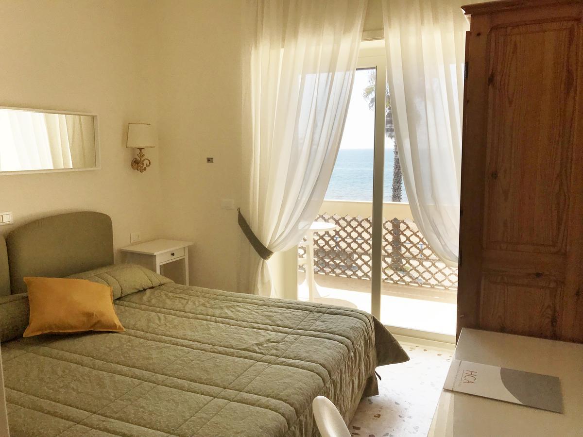 Villa Del Sole Terracina Exterior foto